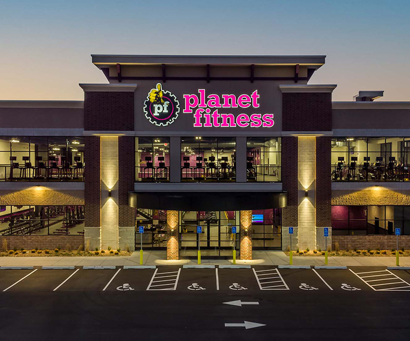 Exterior of Planet Fitness