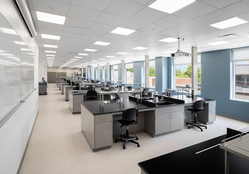 science lab classroom