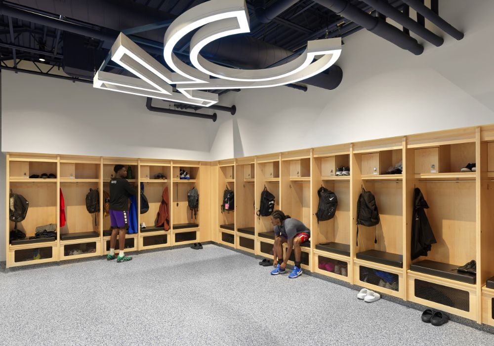 KC Gym Add_Website Body_1000x700 (3) locker room with wood open front lockers
